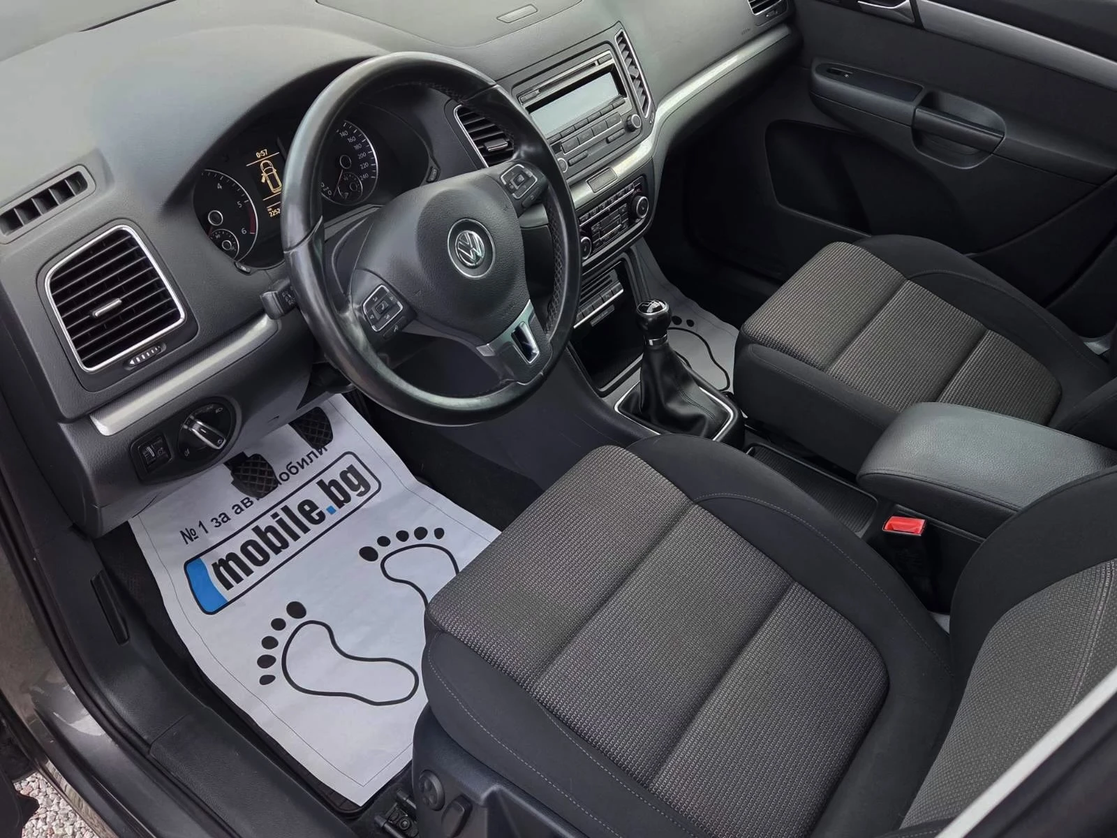 VW Sharan 2.0TDI - изображение 9
