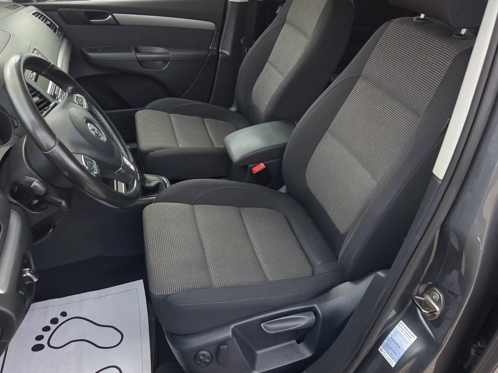 VW Sharan 2.0TDI - изображение 10