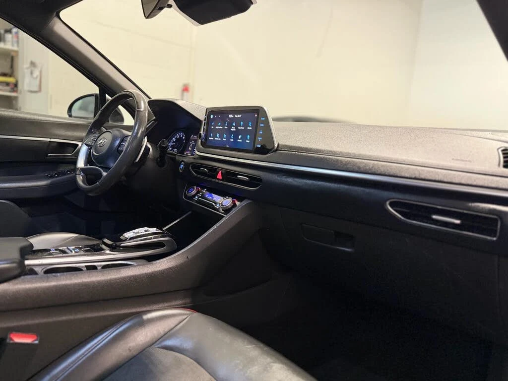 Hyundai Sonata *  *    *   *  | Mobile.bg   16