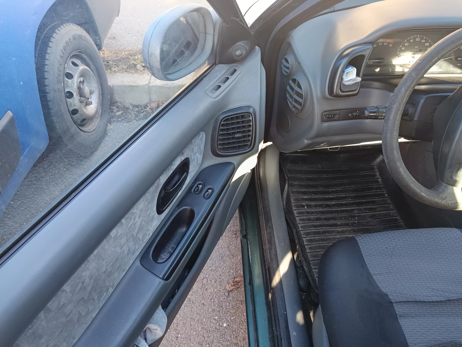 Renault Laguna 1.8i 68kW 92.. | Mobile.bg   17