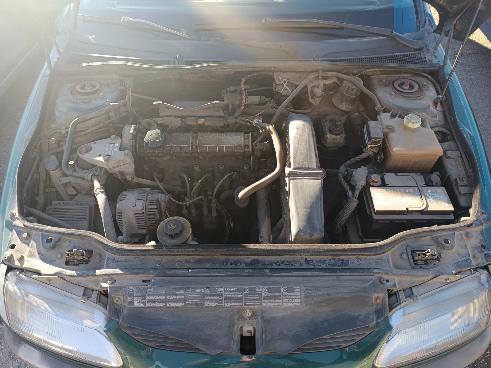 Renault Laguna 1.8i 68kW 92.. | Mobile.bg   12