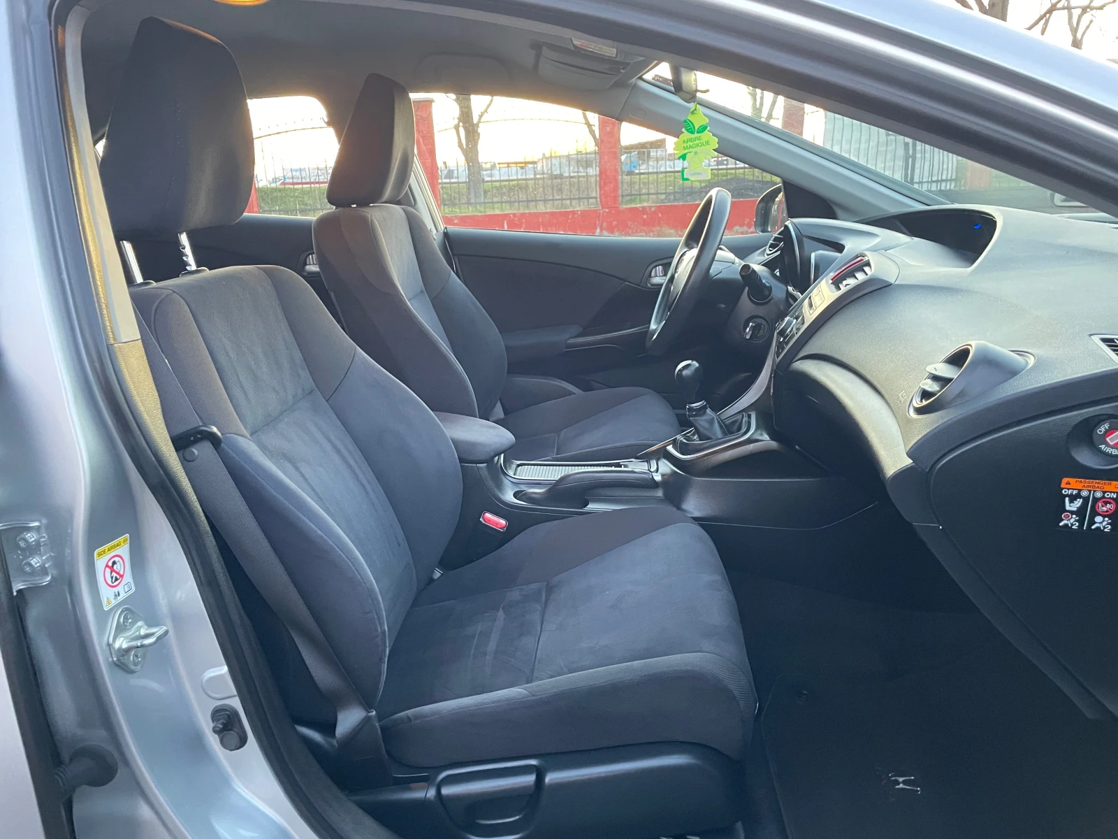 Honda Civic  Facelift 1.4i 100�.� | Mobile.bg � ����������� 13