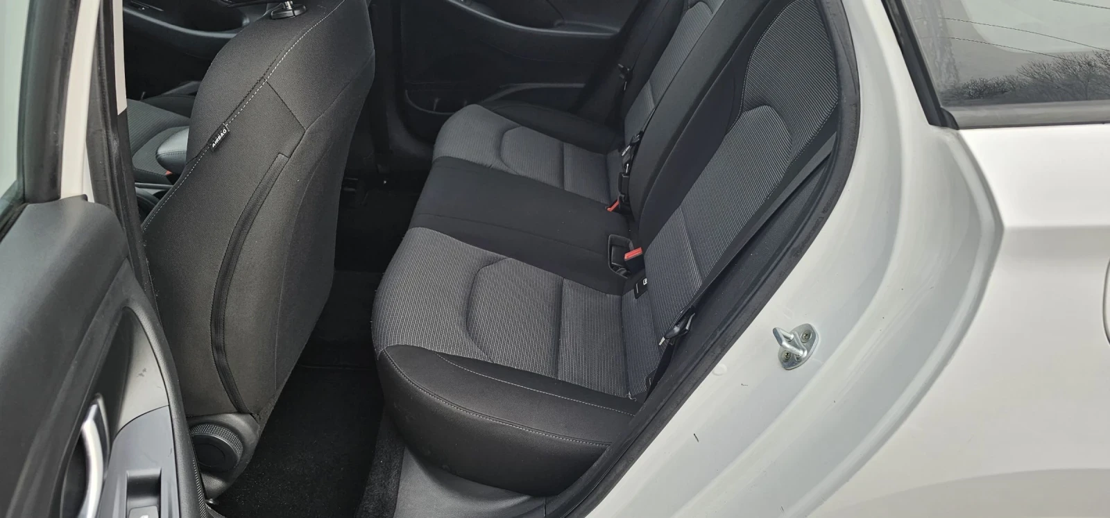 Hyundai I30 1.6CRDI ������ ��������  | Mobile.bg � ����������� 9