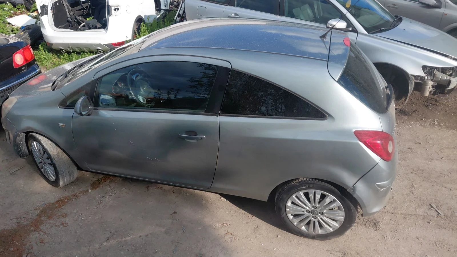 Opel Corsa 1.3cdti/feis , снимка 4 - Автомобили и джипове - 54404074