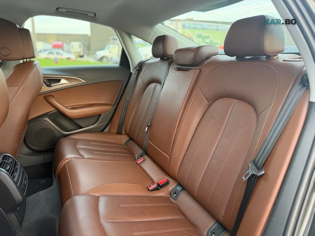 Audi A6 QUATTRO* PROGRESIV* KEYLESS АвтоКредит(ЦЕНА ДО БГ), снимка 16 - Автомобили и джипове - 54777806