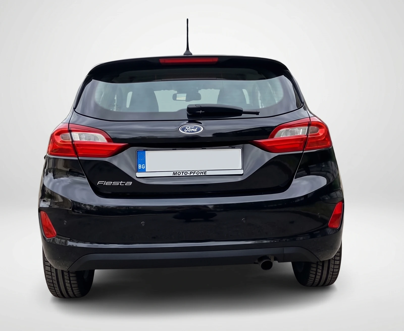 Ford Fiesta MK8 Titanium | Пълна история в Мото-Пфое | CarPlay, снимка 8 - Автомобили и джипове - 55232781