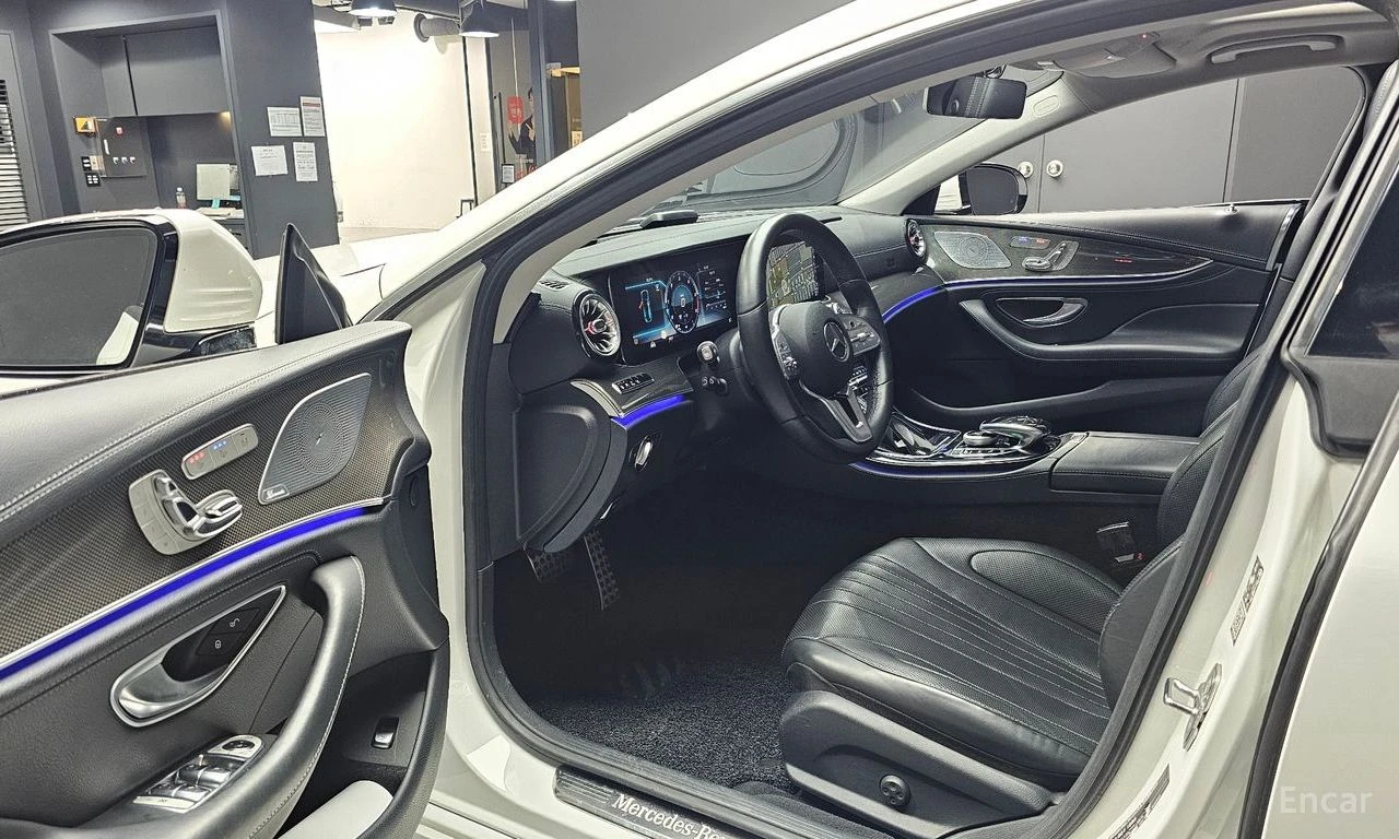 Mercedes-Benz CLS 400 ДИСТРОНИК * ОБДУХВАНЕ * МАСАЖИ * BURMESTER, снимка 16 - Автомобили и джипове - 55269570