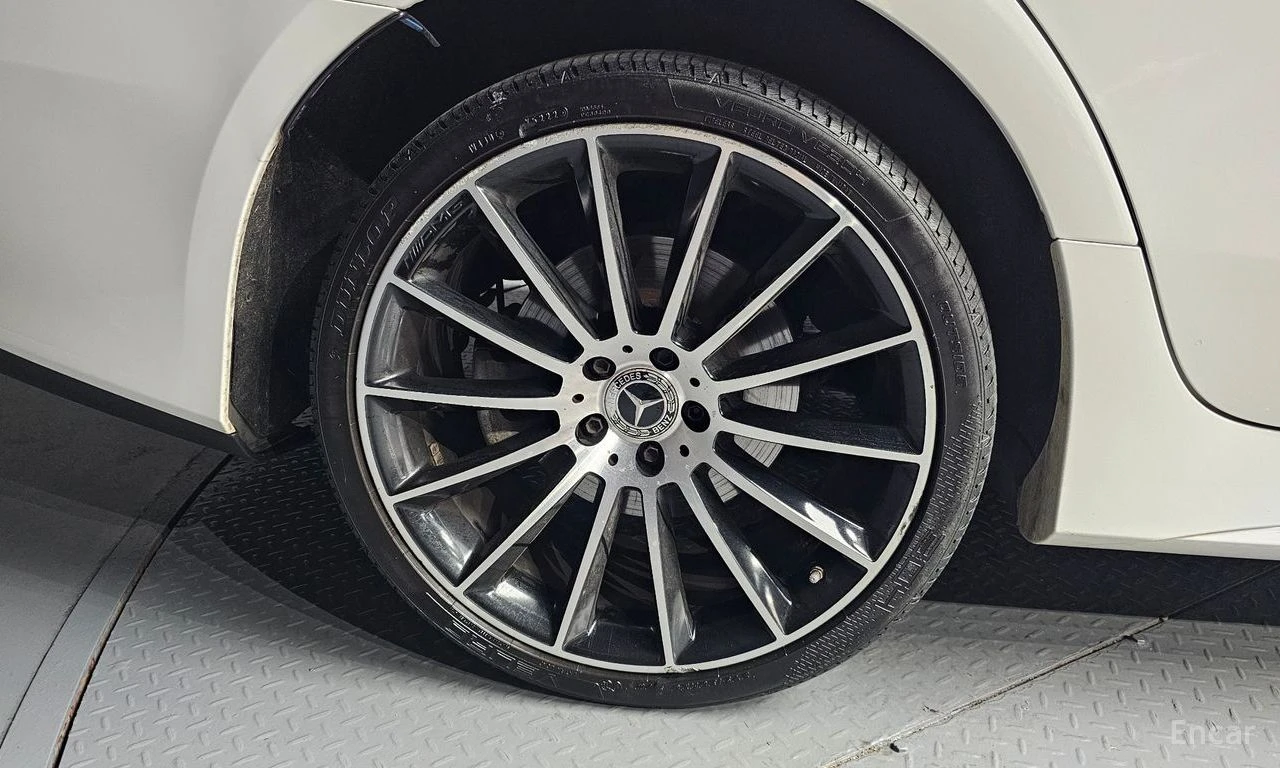 Mercedes-Benz CLS 400 ДИСТРОНИК * ОБДУХВАНЕ * МАСАЖИ * BURMESTER, снимка 7 - Автомобили и джипове - 55269570