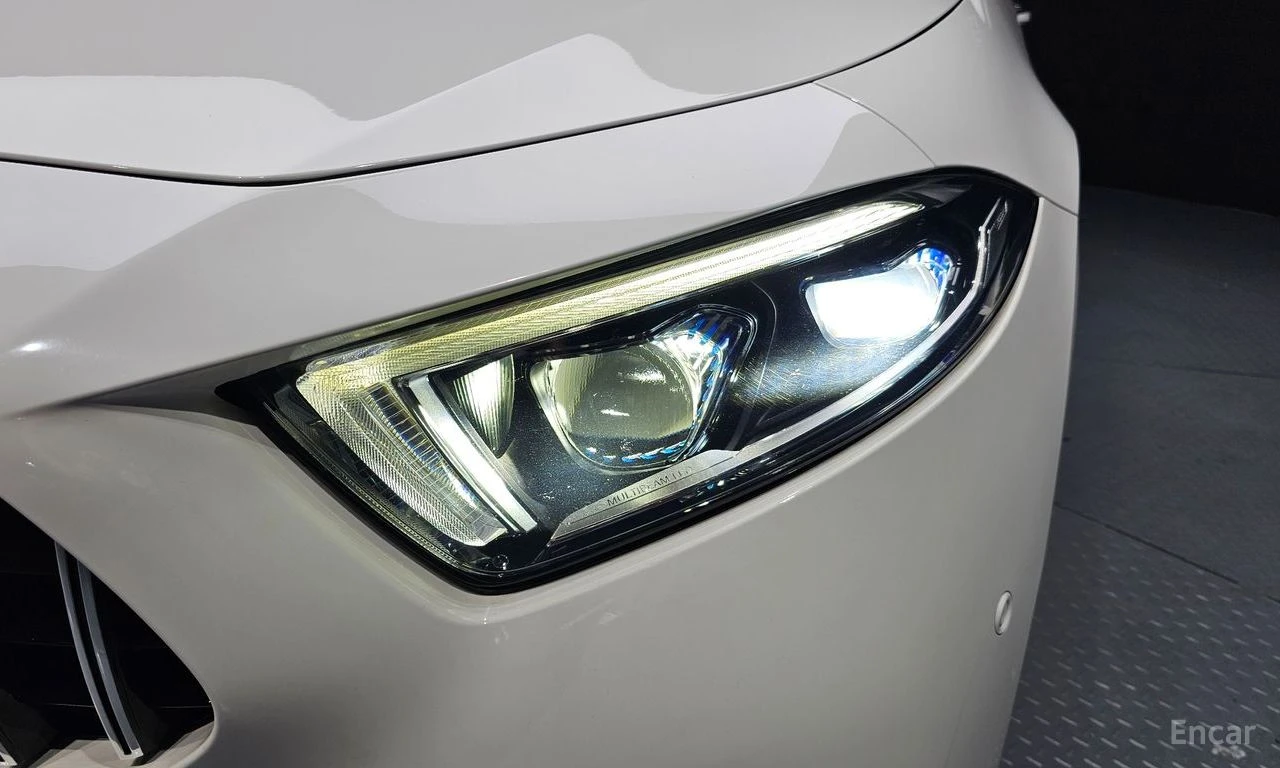 Mercedes-Benz CLS 400 ДИСТРОНИК * ОБДУХВАНЕ * МАСАЖИ * BURMESTER, снимка 8 - Автомобили и джипове - 55269570