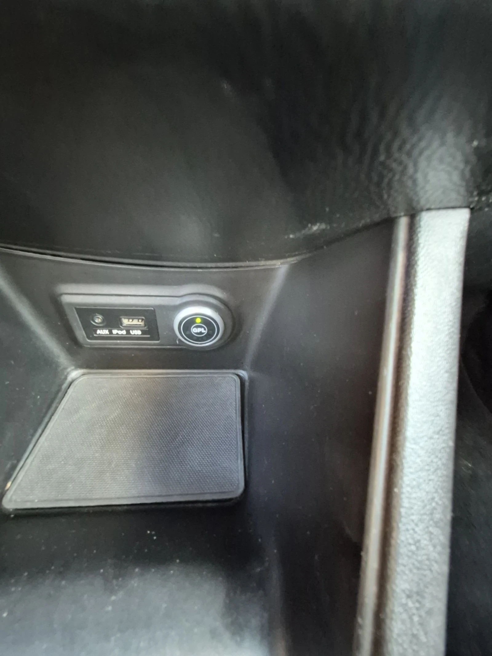 Hyundai Ix20 1.4i ГАЗ Evro 5, снимка 13 - Автомобили и джипове - 55465975