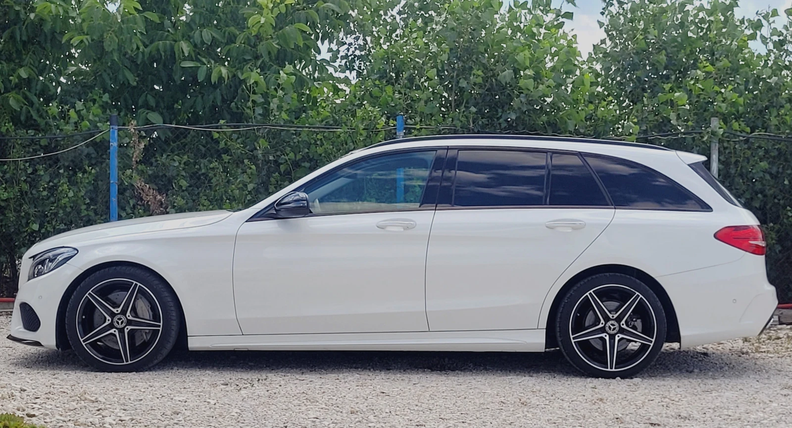 Mercedes-Benz C 250 179хкм-AMG-9g-Distr-Keyless-Germany-Пълна история!, снимка 2 - Автомобили и джипове - 55715046