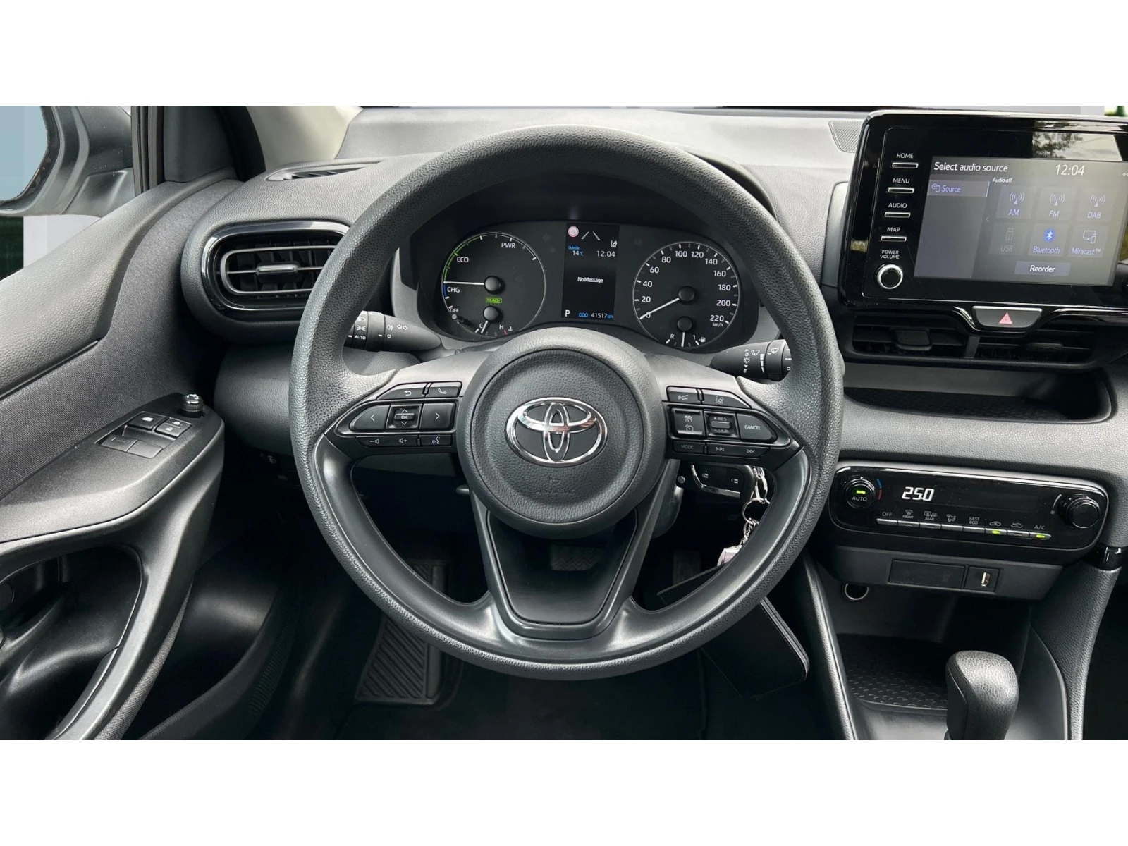 Toyota Yaris 1.5 HSD, ������� ������ �� 194   | Mobile.bg � ����������� 9