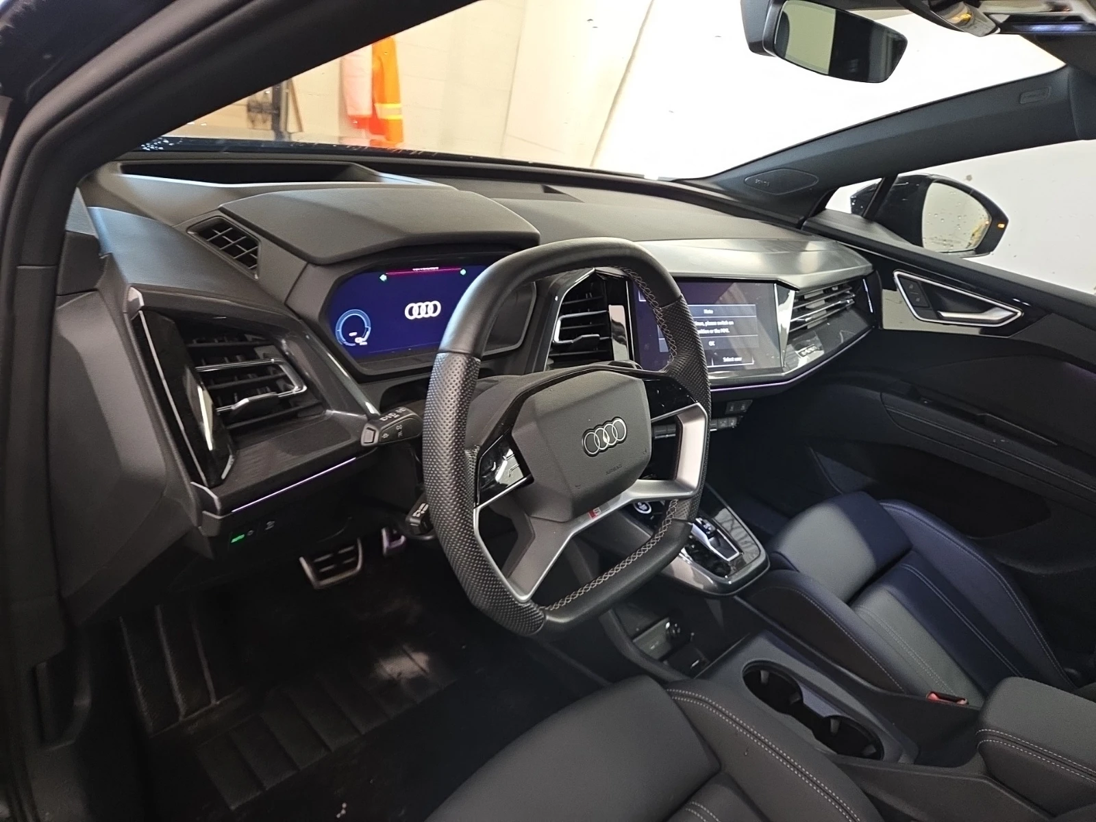 Audi E-Tron 55 QUATTRO, снимка 10 - Автомобили и джипове - 56680271
