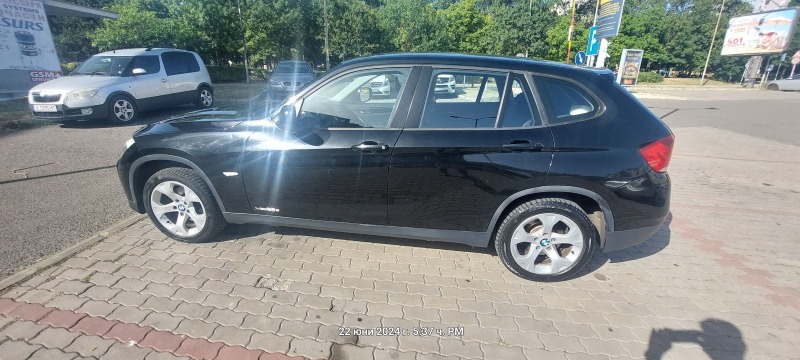 BMW X1, снимка 3 - Автомобили и джипове - 46406329
