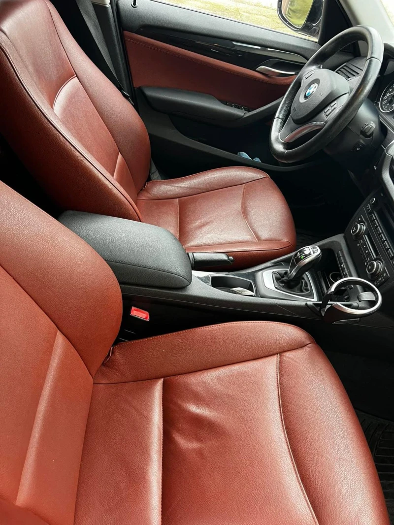 BMW X1, снимка 4 - Автомобили и джипове - 52305645
