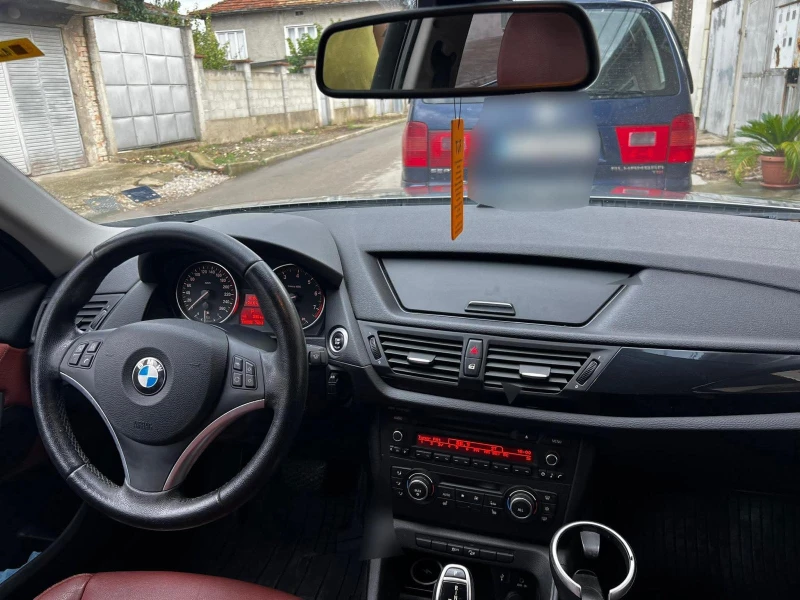 BMW X1, снимка 6 - Автомобили и джипове - 52305645