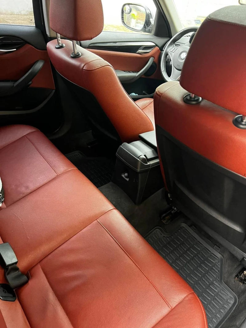 BMW X1, снимка 5 - Автомобили и джипове - 52305645
