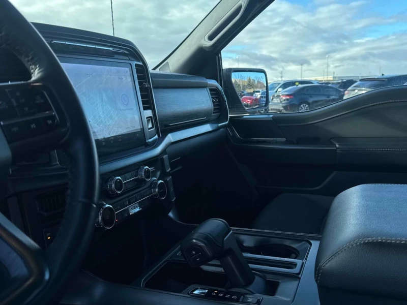 Ford F150 * XLT * CARFAX * БЕЗ ПЪРВОНАЧАЛНА ВНОСКА, снимка 15 - Автомобили и джипове - 53076093