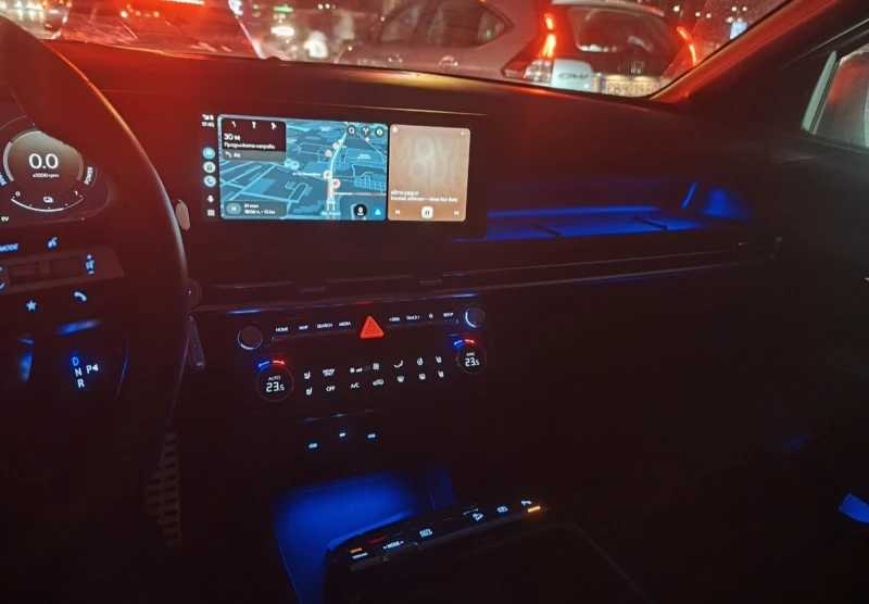 Hyundai Tucson LUXURY 20 TH ANNIVERSARY 1.6HEV/215HP/4X4/, снимка 13 - Автомобили и джипове - 53113745