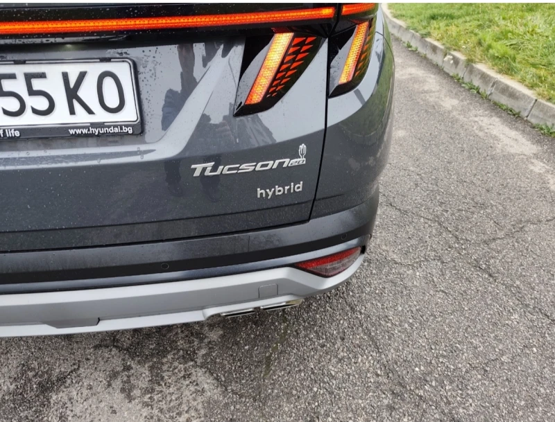 Hyundai Tucson LUXURY 20 TH ANNIVERSARY 1.6HEV/215HP/4X4/, снимка 7 - Автомобили и джипове - 53113745