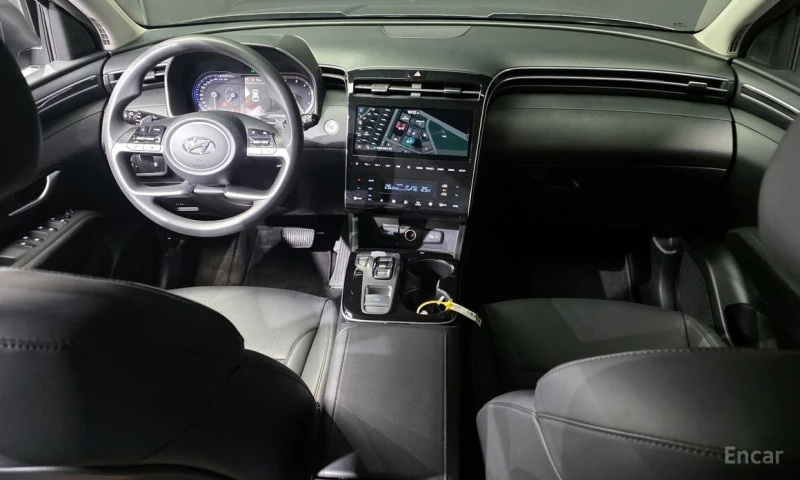 Hyundai Tucson, снимка 7 - Автомобили и джипове - 53226394