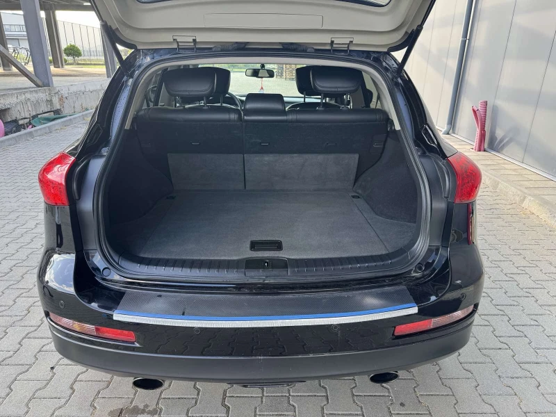 Infiniti Ex30 3.0 D / 4x4 / AVTOMAT, снимка 5 - Автомобили и джипове - 53261106