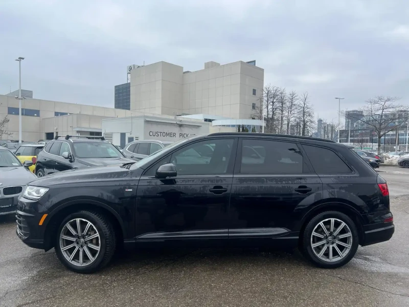 Audi Q7 * Progressiv* Pano Roof* Vent. Seats* 7-Seater* , снимка 3 - Автомобили и джипове - 53528298