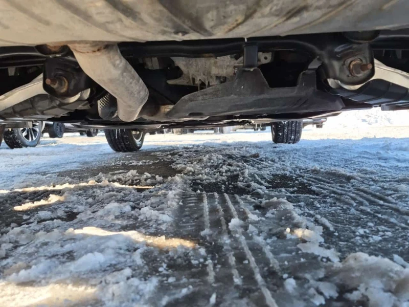 Audi Q5 * KOMFORT * 2 КЛЮЧА * ПОДГРЕВИ * CARFAX, снимка 15 - Автомобили и джипове - 53529657