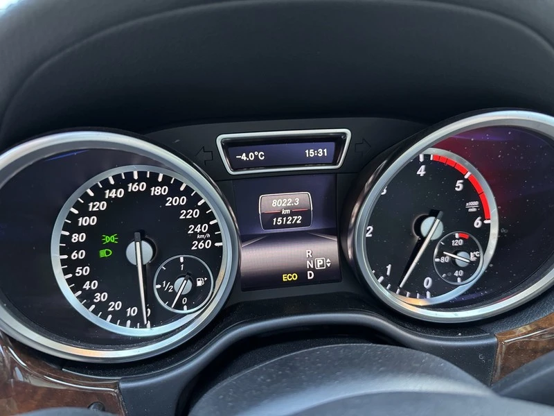 Mercedes-Benz ML 350, снимка 17 - Автомобили и джипове - 53107717