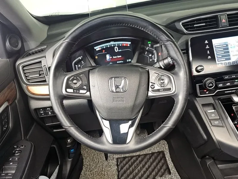 Honda Cr-v 1.5 Touring 4Wd, снимка 13 - Автомобили и джипове - 55348727
