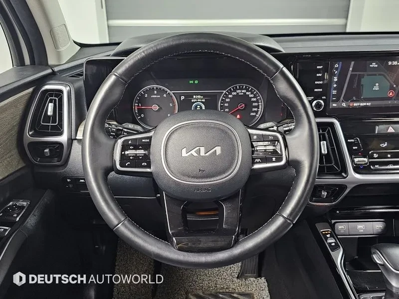 Kia Sorento 2.2 CRDI 4WD - САМО 30% АВАНС, снимка 13 - Автомобили и джипове - 56018253