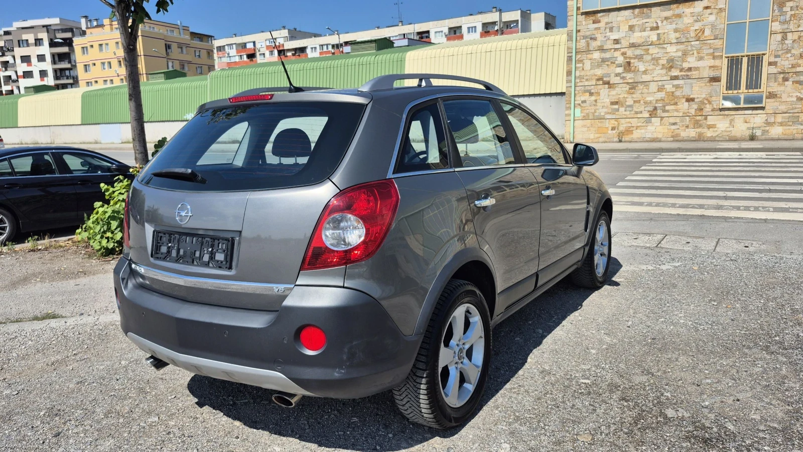 Opel Antara 3.2i V6* Автомат* Swiss* Cosmo* 4Х4* Промоция - изображение 5
