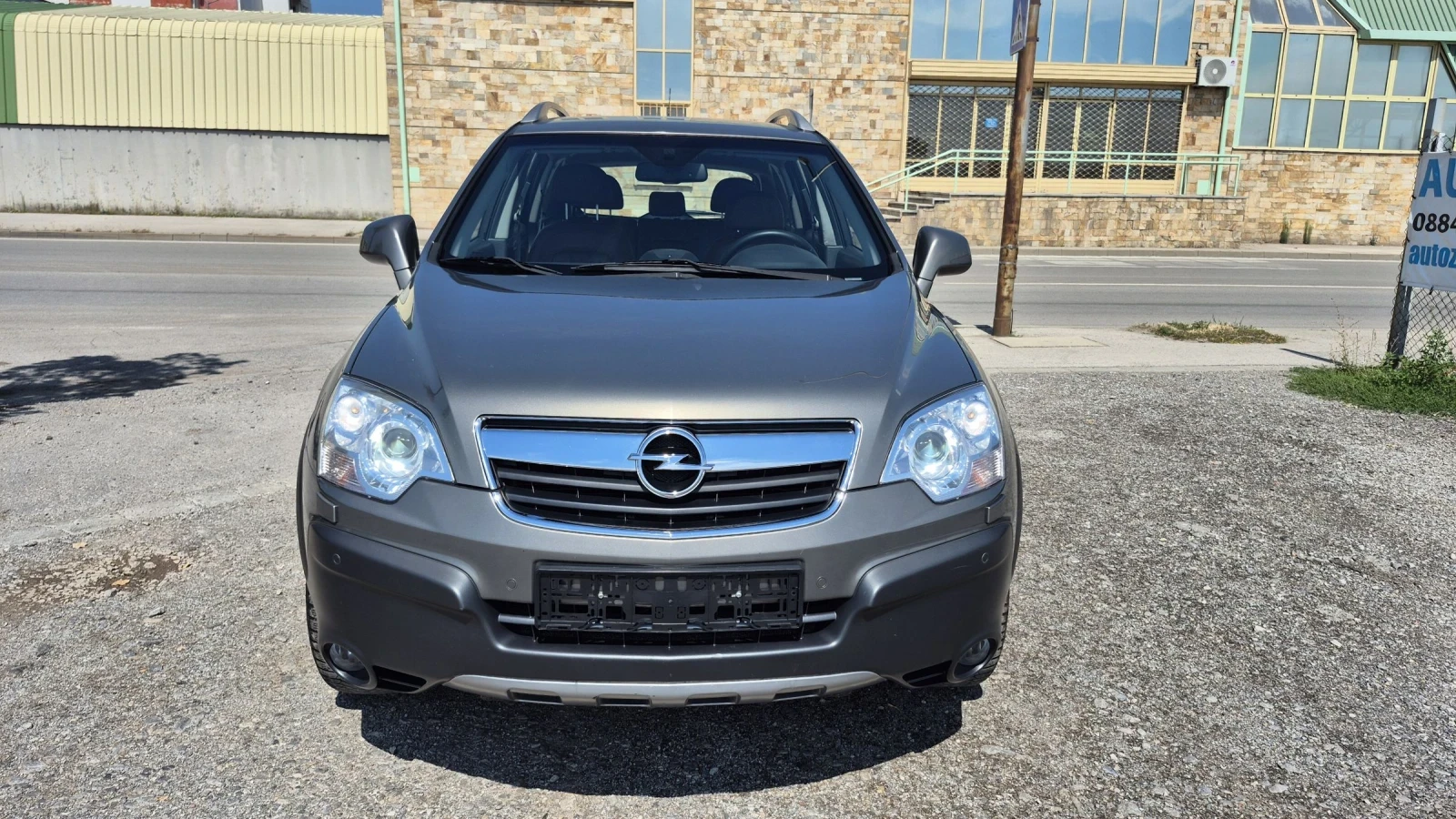 Opel Antara 3.2i V6* Автомат* Swiss* Cosmo* 4Х4* Промоция - изображение 8