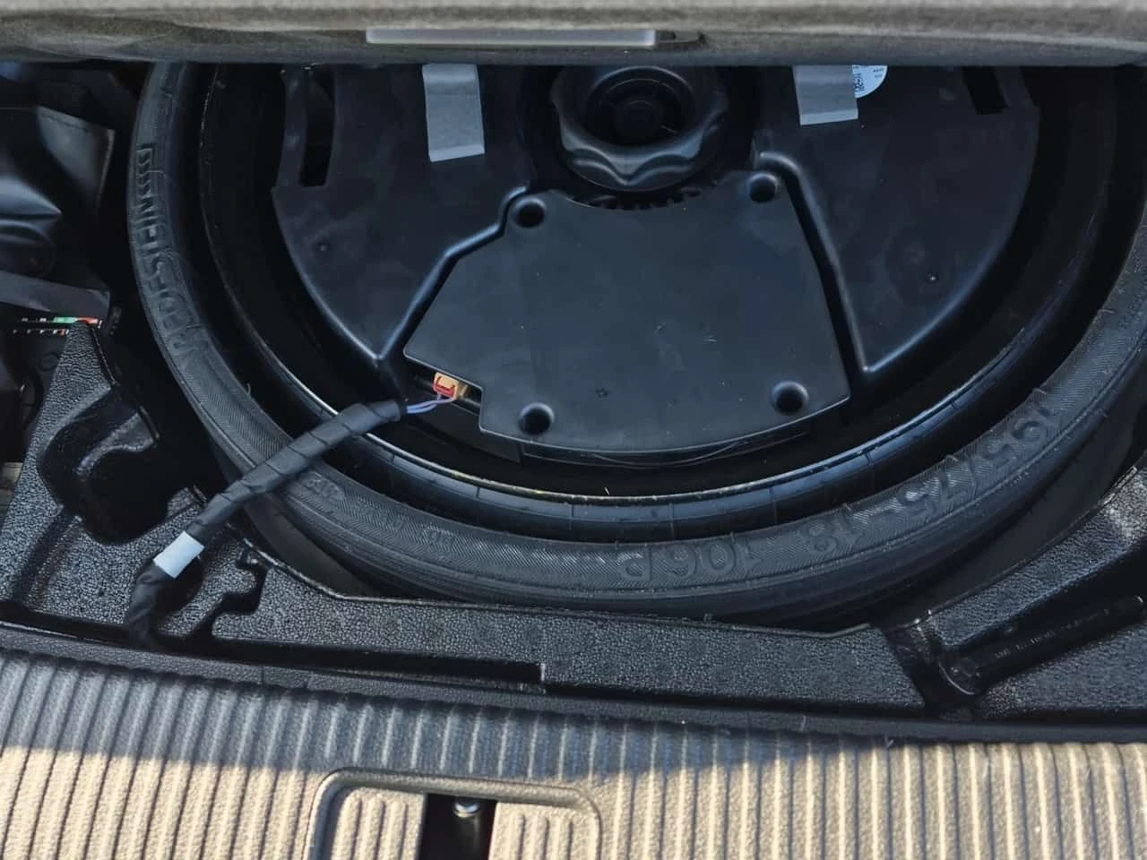 Audi Q5 * KOMFORT * 2 ����� * �������� * CARFAX | Mobile.bg � ����������� 14