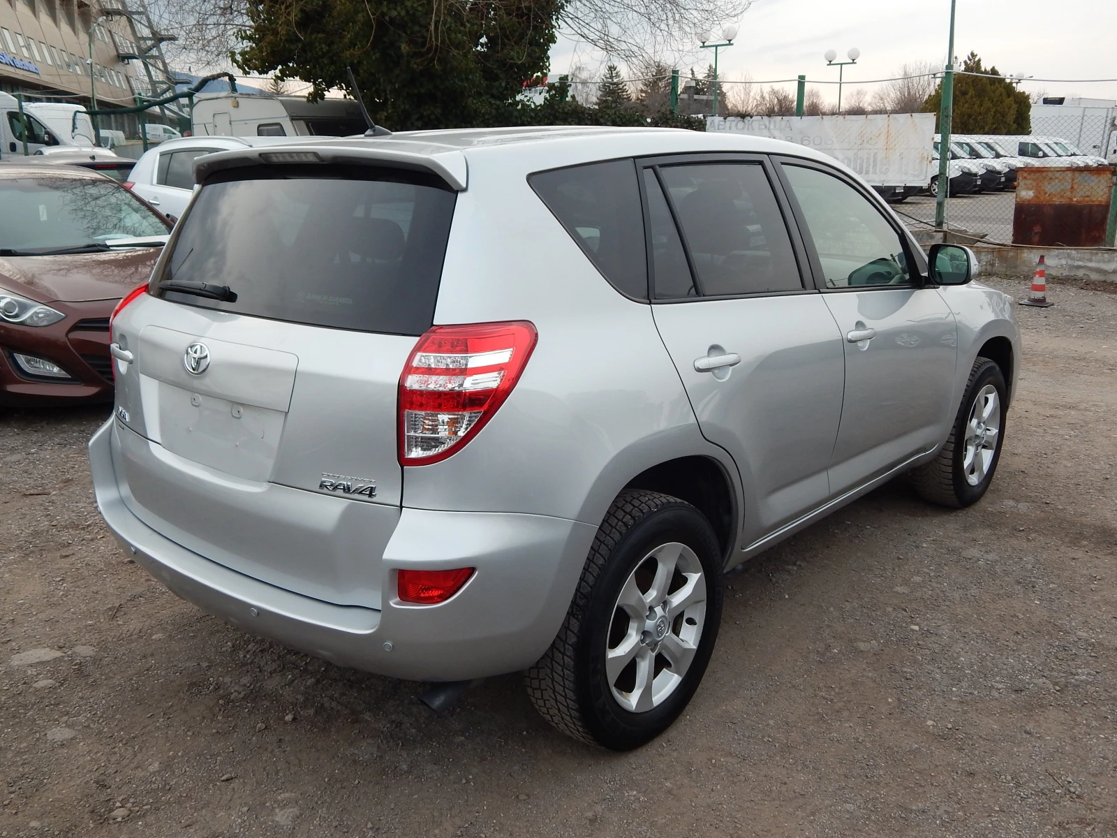 Toyota Rav4 2.0i* 4x4* , снимка 4 - Автомобили и джипове - 53927399