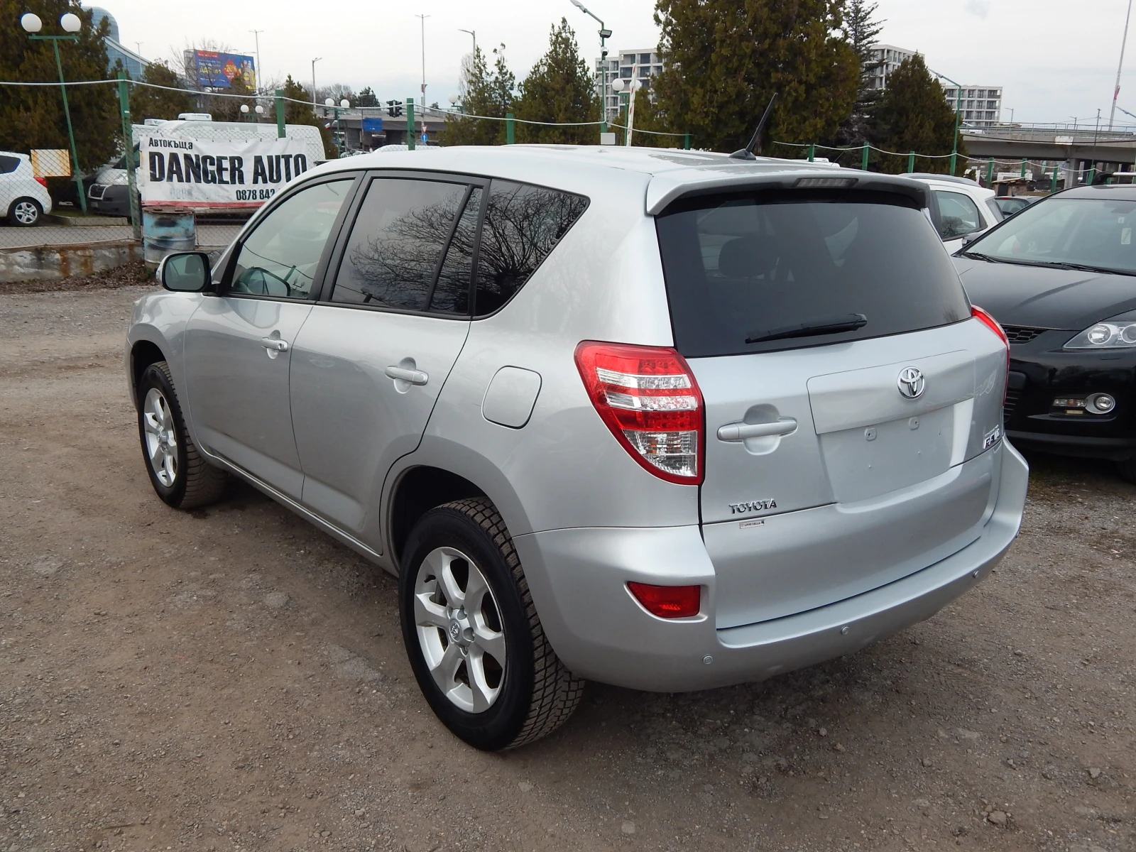Toyota Rav4 2.0i* 4x4* , снимка 6 - Автомобили и джипове - 53927399