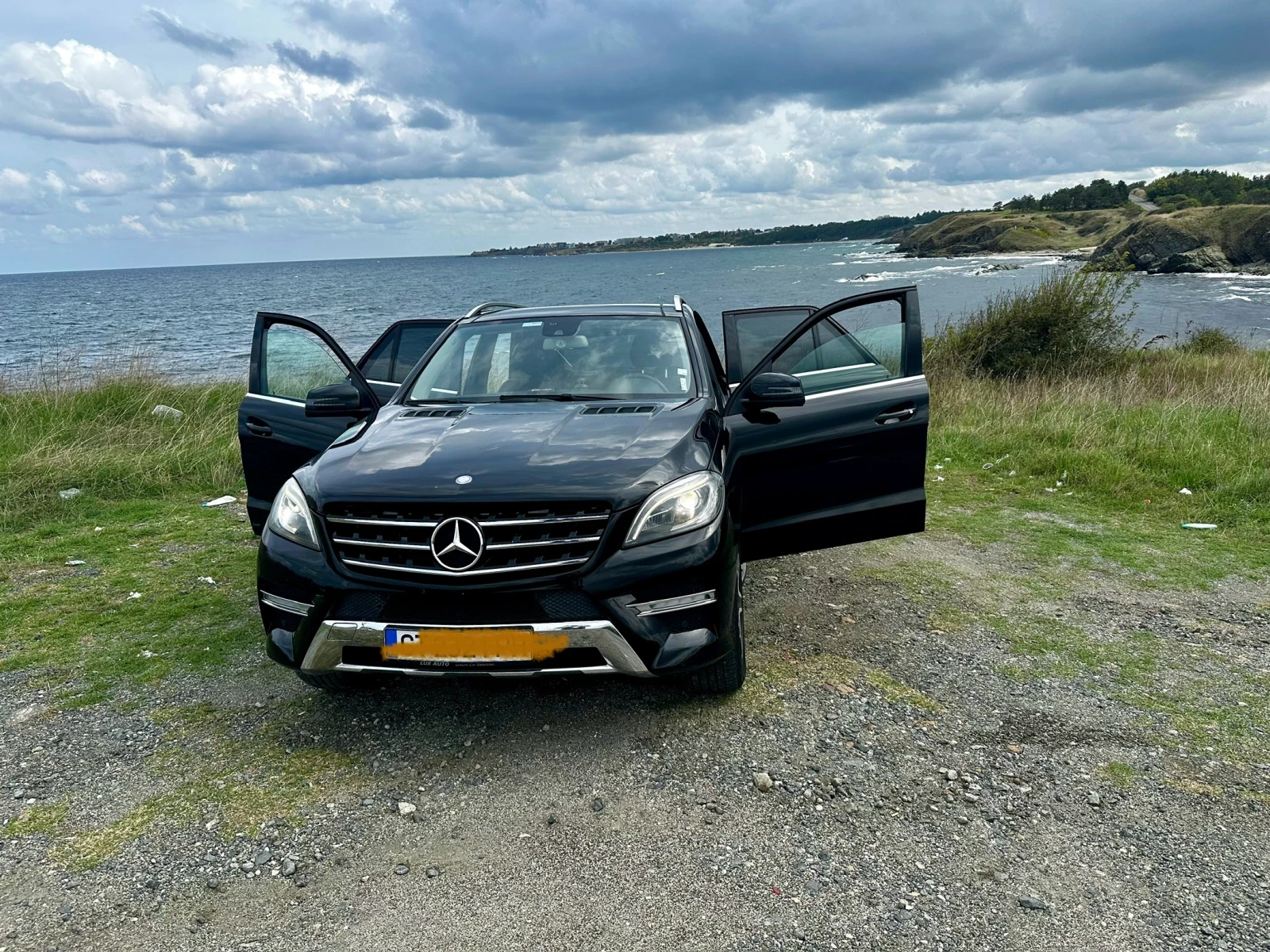 Mercedes-Benz ML 350, снимка 9 - Автомобили и джипове - 54080256