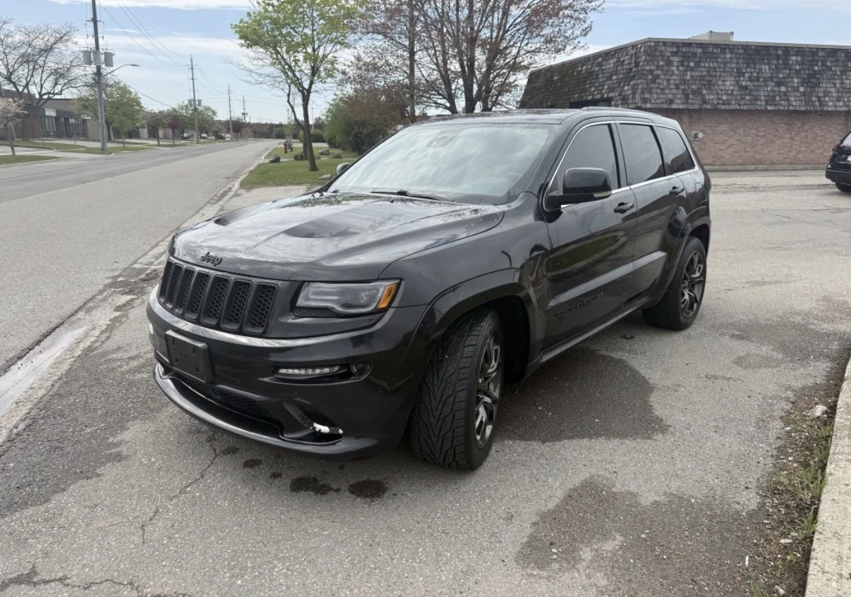 Jeep Grand cherokee SRT 6.4 * HARMON KARDON * ПАНОРАМА * CARFAX * , снимка 6 - Автомобили и джипове - 54602592
