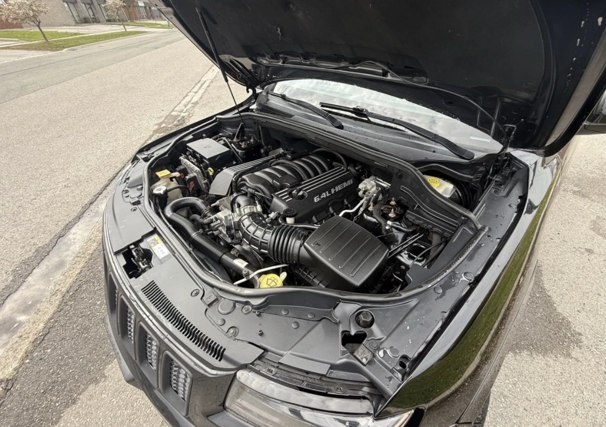 Jeep Grand cherokee SRT 6.4 * HARMON KARDON * ПАНОРАМА * CARFAX * , снимка 14 - Автомобили и джипове - 54602592