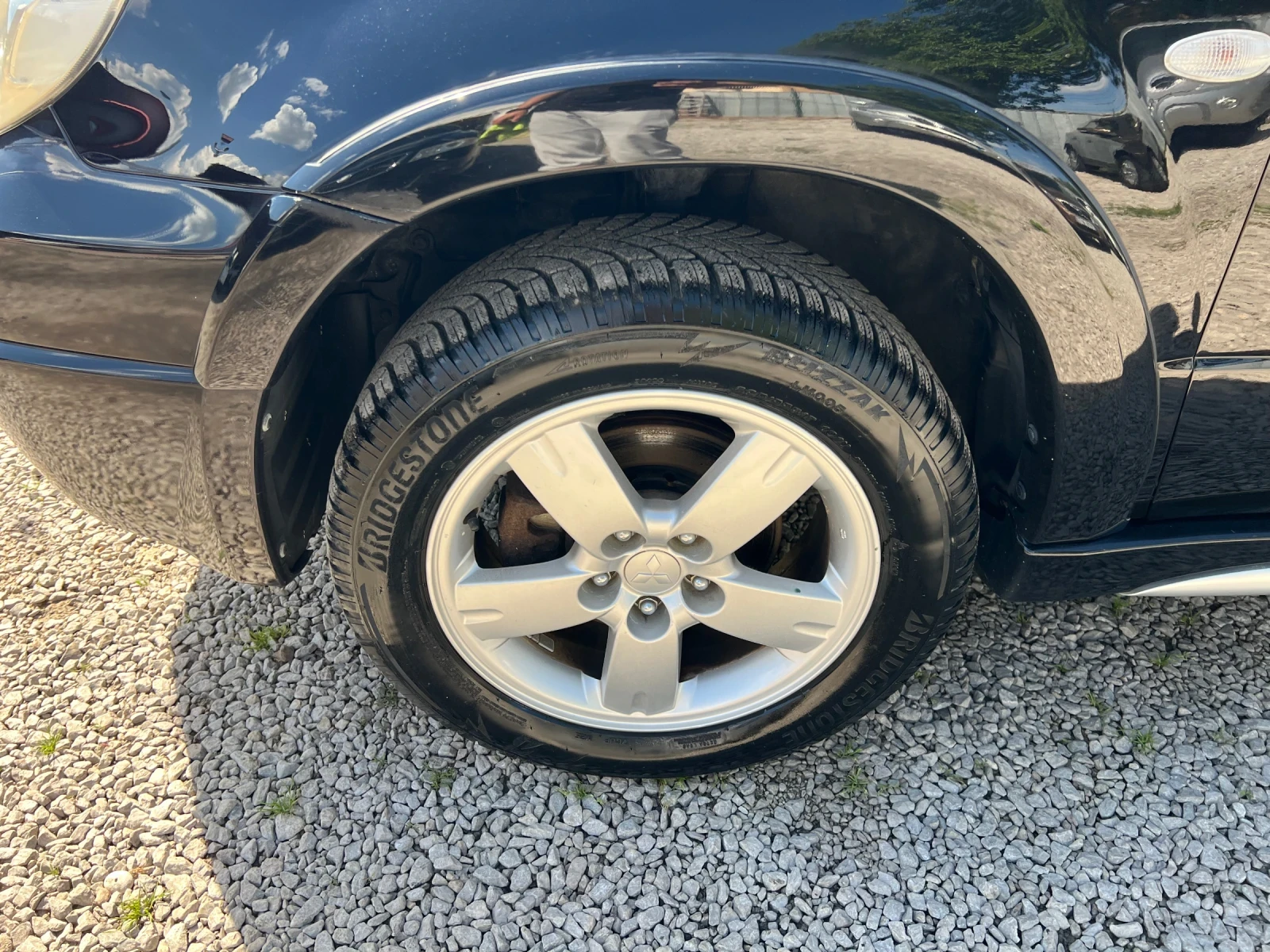 Mitsubishi Outlander 2.4* 4x4* АВТОМАТИК* ШВЕЙЦАРИЯ* , снимка 9 - Автомобили и джипове - 54701704