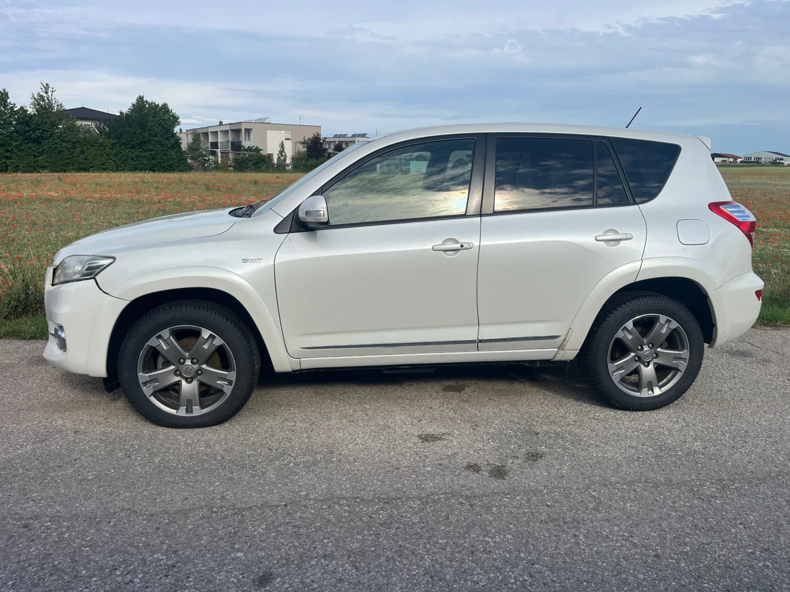 Toyota Rav4 Exekutive  | Mobile.bg � ����������� 7