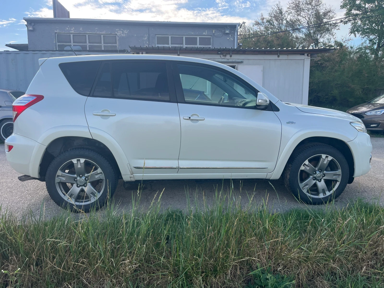 Toyota Rav4 Exekutive  | Mobile.bg � ����������� 3