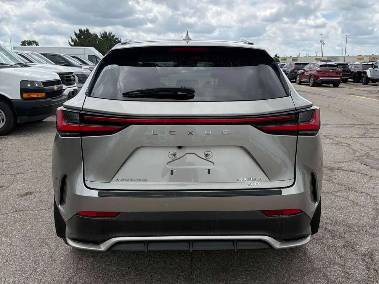 Lexus NX 350 F SPORT 2 CARFAX, снимка 4 - Автомобили и джипове - 54892687