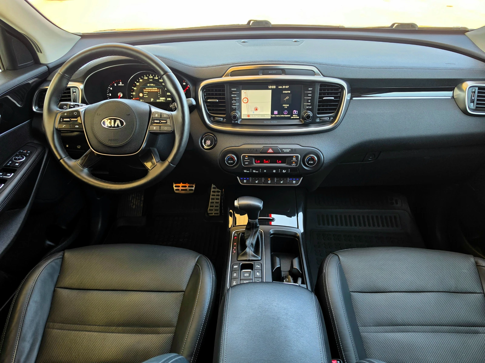 Kia Sorento REBEL PREMIUM* 7М* 4×4* FACE* FULL* FULL* TOP, снимка 11 - Автомобили и джипове - 55492242