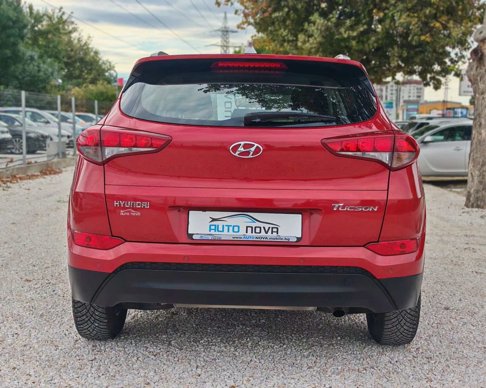 Hyundai Tucson 1.7 ДИЗЕЛ 116 К.С. УНИКАЛНО СЪСТОЯНИЕ! , снимка 6 - Автомобили и джипове - 56087870