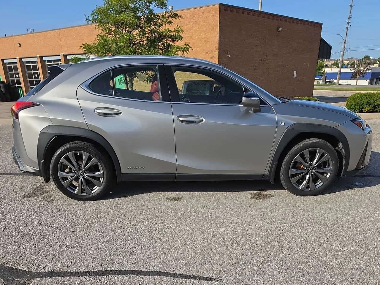 Lexus UX * 250h * CARFAX * ����� �� ����������� | Mobile.bg � ����������� 3