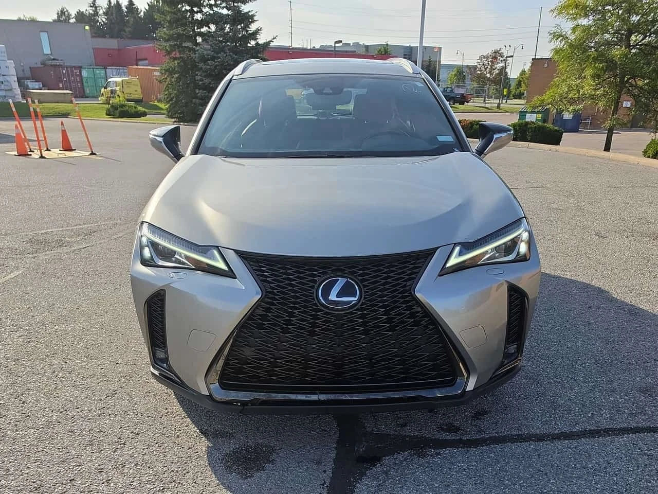 Lexus UX * 250h * CARFAX * ����� �� ����������� | Mobile.bg � ����������� 6