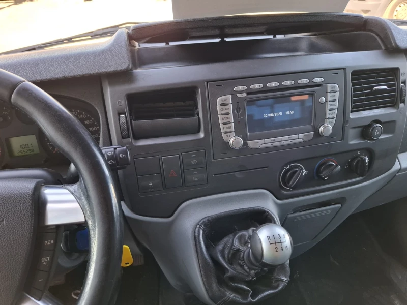 Ford Transit 125Т300, снимка 9 - Бусове и автобуси - 51544292
