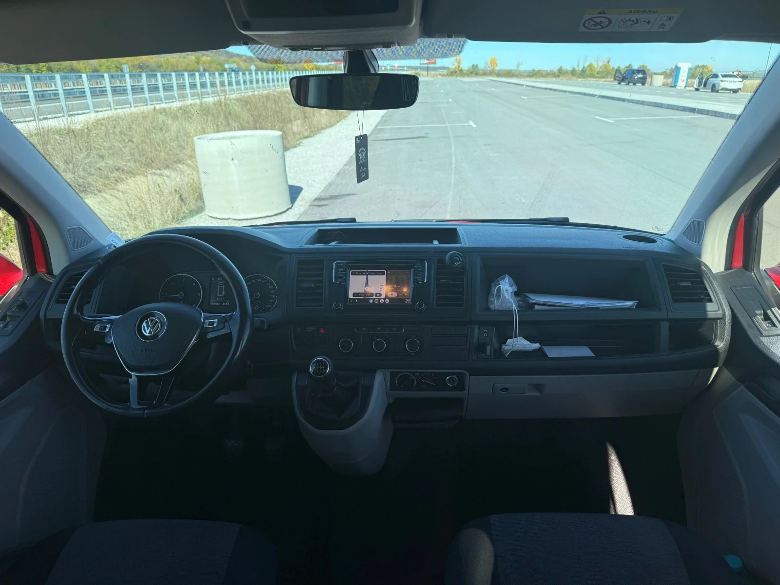 VW Transporter 2.0 TDI 204kc, снимка 10 - Бусове и автобуси - 56648454