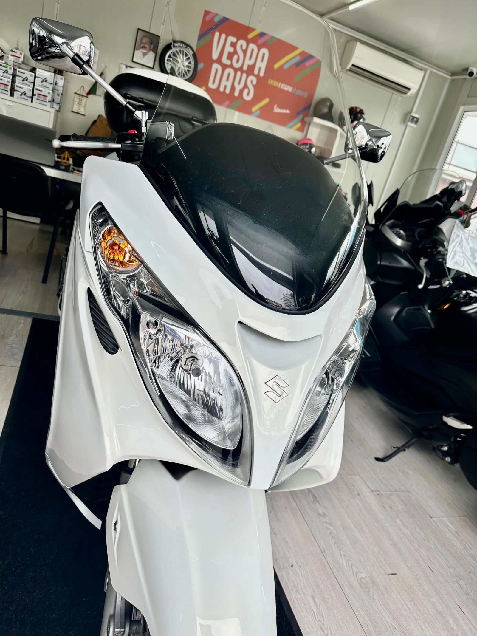 Suzuki Burgman 400i 12.2009г., снимка 1